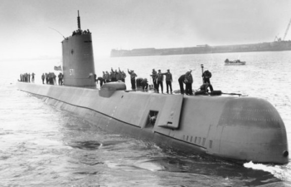 Първата атомна подводница Наутилус