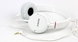 Слушалките Sony MDR-100 - трябва да ги имаш!