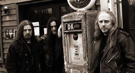 Фенове ще посрещат Sodom на летището