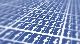 Facebook пуска нова апликация за събиране на снимки