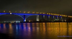 16 годишен полетя от Аспаруховия мост с кола