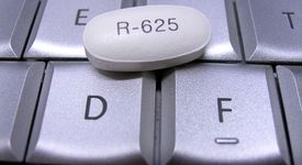 Ученички поръчват противозачатъчни със sms