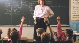 Училище работи пет години без ток 