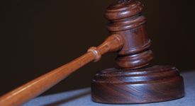 Осъдиха просветното министерство за дискриминация
