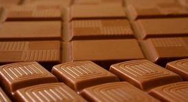 Шоколад ни помага в борбата с излишните килограми 