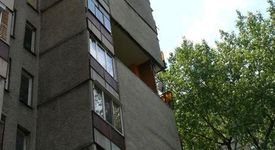 Учителка от Сливен оживя след като скочи от 8-мия етаж