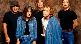 Пускат още 3000 билета за концерта на AC/DC 