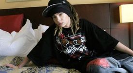 Китаристът на Tokio Hotel прекали с виаграта 