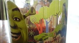 McDonald`s изтеглят 12 милиона чаши с образа на Шрек - канцерогенни са