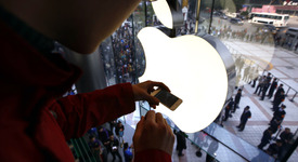 В Китай са луди по iPhone 5 Apple
