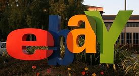 Момче от Великобритания продава майка си в eBay