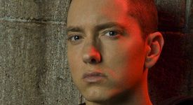 Еминем отново на върха на музикалните класации