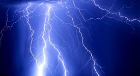 13-годишно британче поразено от гръм на петък 13-ти 