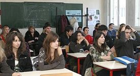 Учениците в Смолян натрупаха 20 000 отсъствия само за 2 седмици