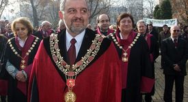 СУ затваря врати в края на декември?