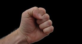 15-годишен набил крадци