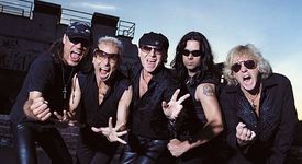 SCORPIONS - часове преди концерта