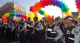 Отпадна забраната против гей двойките в Пазарджик