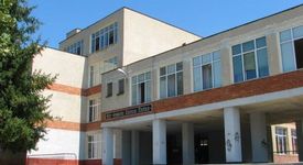 Осмокласник нарита учителка в час по география в Казанлък