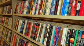 Книгите са най-купуваната стока онлайн