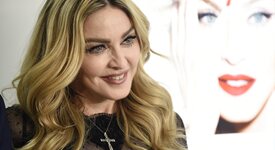 Мадона и младото ѝ гадже се забавляват на мач на Челси