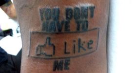 FACEBOOK татуси