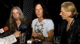 Турне на 'Сънрайз' и Кен Хенсли от 'Юрая Хийп'  показва Чудесaта на България