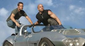 Fast Five смачка конкуренцията