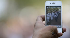 Забраняват по-стари модели iPhone и iPad