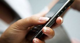 Пишеш еротични SMS-и? Грози те опасност от изключване 