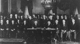 27 август 1928 година - Подписан е Пактът Келог-Бриан