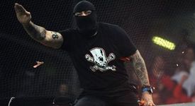 Защо жените си падат по лоши момчета?