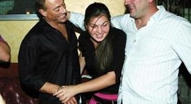 Жан Клод ван Дам се озова мъртво пиян в люлинско заведение