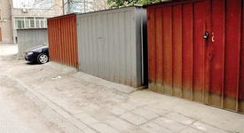 Двама тийнейджъри бяха открити мъртви в гараж в столицата