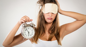 Как менструалният цикъл влияе на съня ти 