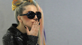 Вижте кое малко българско чудовище ще види Lady GaGa на живо :)
