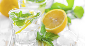 Вода с лимон - ползите от редовната ѝ консумация