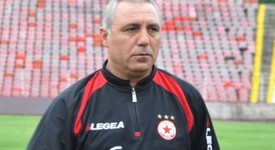 Христо Стоичков смята себе си за безценен