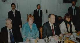 19 януари  1989 година - Закуската за Митеран с български  интелектуалци