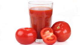 Пийте доматен сок, а не енергийни напитки след тренировка