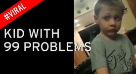 5-годишен Казанова се чуди какво да прави с трите си обожателки (+ видео)