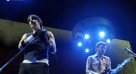 Red Hot Chili Peppers ще свирят на концерта на Супербоул 