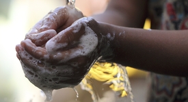 Мият ли децата достатъчно често ръцете си?