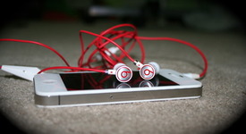 Apple ще закупи Beats Audio 