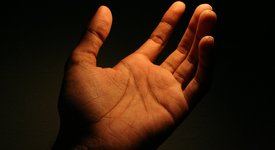 Дължината на безименния пръст – показател за успех
