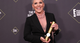 Пинк, Дженифър Анистън, Зендая - победителите на People's Choice Awards
