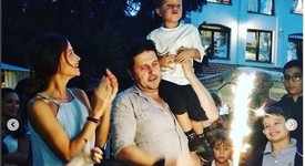 Диляна Попова и Блатечки празнуват рождения ден на сина си