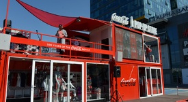 Coca-Cola Pop-Up Store събира феновете на марката в три града у нас