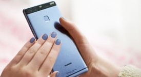 Huawei P9 пристига в новия си син цвят