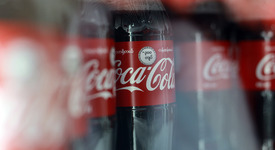Coca Cola пуснаха на пазара напитки в ледени бутилки